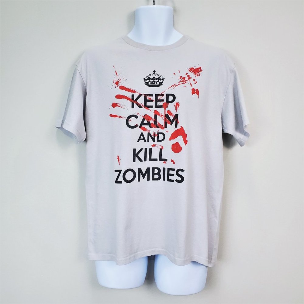 Hoboninja Gray Keep Calm and Kill Zombies Graphic T-Shirt Men’s Size L